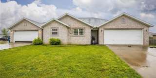 4103 SW Chapelstone Avenue Gallery 1