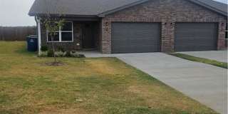 Nice Newer Duplexes Near XNA and Bentonville Gallery 1