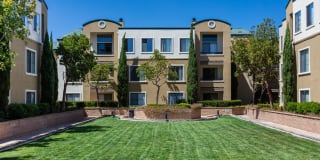 Bridgepointe Apartment Homes Gallery 13