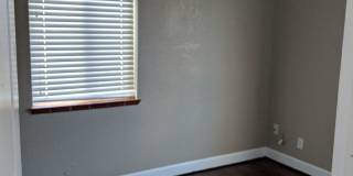 Mountain View 2 Bedroom 1 Bath Duplex on a Hill Gallery 57