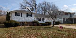 Fully Remodeled Split-Level Home in Amherst Schools Gallery 1