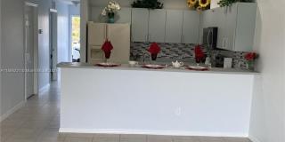 2422 S Vernon Ave Gallery 1