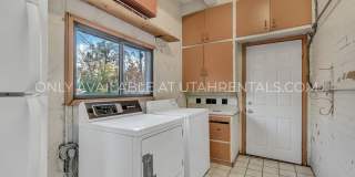 271 N 200 E Gallery 21