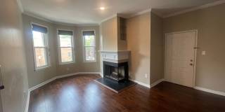 Dupont Circle 2-level Condo at The Cygnet. 1 Bed/1 Full Bath, Fireplace and Modern Kitchen Gallery 1