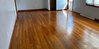 East Side 3 Bedroom Home! Gallery 14