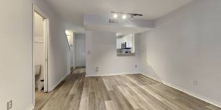 111 E 1st St Gallery 4