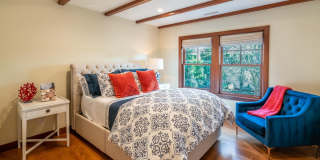 2162 E Valley Road Gallery 14