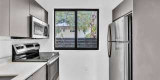 753 NW 30th St Gallery 21