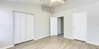 502 South Willow Avenue Gallery 1