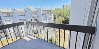 1950 North Congress Avenue, #404 - 404HOA PRESIDENTIAL GOLFVIEW Gallery 12