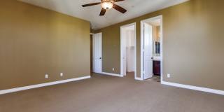 Beautiful 4 bedroom, 4.5 bathroom Home in the Varadero Community Gallery 69