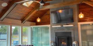 2 Beds 2 Bath Unit on the 1st Floor Gallery 7