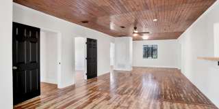 4 Bedroom Historic Residential Unit Near Downtown Pensacola Gallery 1