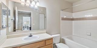 2/2 condo available now at the Villagio for annual lease Gallery 18