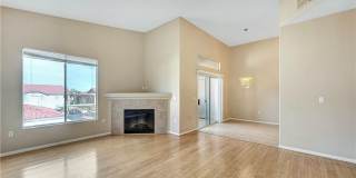 2305 W Horizon Ridge Parkway Gallery 7