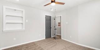 Beautiful 3 bedroom home in Pittsburgh available July 1! Gallery 12
