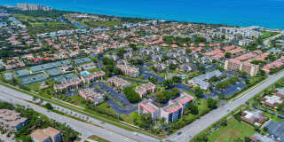 1605 US HWY ONE V6-205 Gallery 1