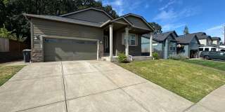 single Story 3 bedroom house Gallery 1
