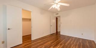 Charming 3 bedroom, 1.5 bathroom Located in North Austin! Gallery 18