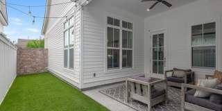 3 Bedroom House in Rouzan | Community Pool Gallery 23