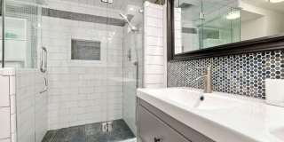 677 Holmes Street NW Gallery 11