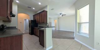 READY NOW!! Great 4 Bedroom, 2 Bath House with a HUGE yard - Near I-295 & Dunn with quick access to I-95, Baptist North Medical Campus and River City Marketplace Gallery 6