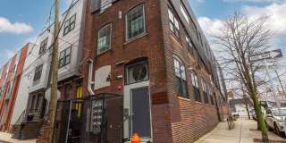 1737 N HOWARD Street Gallery 11