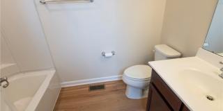 1719 St Johns Ln Gallery 34