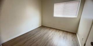 3 Bedroom  2 bathroom home in Oakdale. Gallery 12