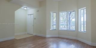 1947 SE 24th Ter Gallery 10