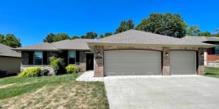 113 N Glengary Dr Gallery 1