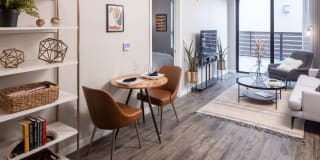 Jules on 3rd Gallery 6