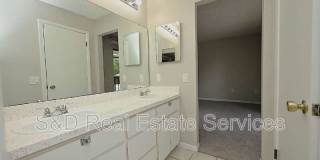 1808 Village Court Gallery 28