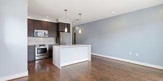 Luxury 2BR/2BA Columbia Heights Condo w/ Patio & Parking! Gallery 3