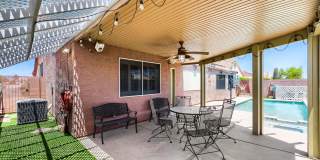 Spacious 5 Bedroom Home with Pool! Gallery 21