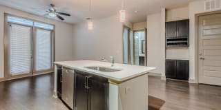Anthem Cityline Gallery 15