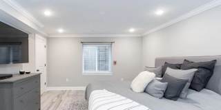 3404 W Commissioner Gallery 2