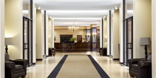 Cole Spring Plaza Apartments Gallery 3