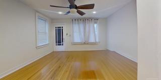 2 bedroom / 1 bath ~ Downtown Charleston Gallery 3