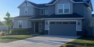 3 Bed + Office + Bonus | 3-Car Garage Gallery 1