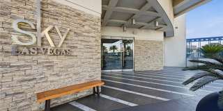 2-Bed 2-Bath Las Vegas Strip High-rise Condo! Gallery 1