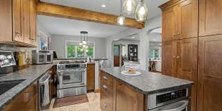 333 East Thruston Boulevard Gallery 4