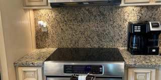 6260 SUN BOULEVARD Gallery 15