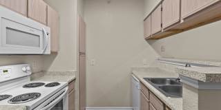 Fountains of Burleson Apartments Gallery 3