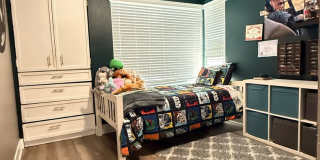 Move in Ready 3bed/3bath, beautiful backyard Gallery 12