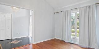 37670 KINGSBURN Drive Gallery 14