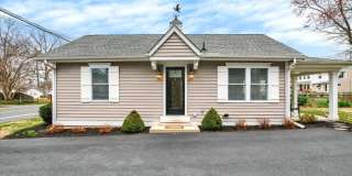 1711 WILSON POINT Road Gallery 1