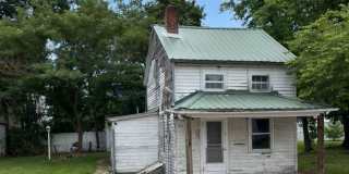 Historic Downtown! $390 Month / $900 Down Gallery 1