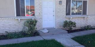Charming Single Story Condo Gallery 1