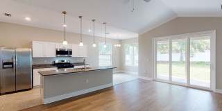 Eleven Oaks Gallery 3